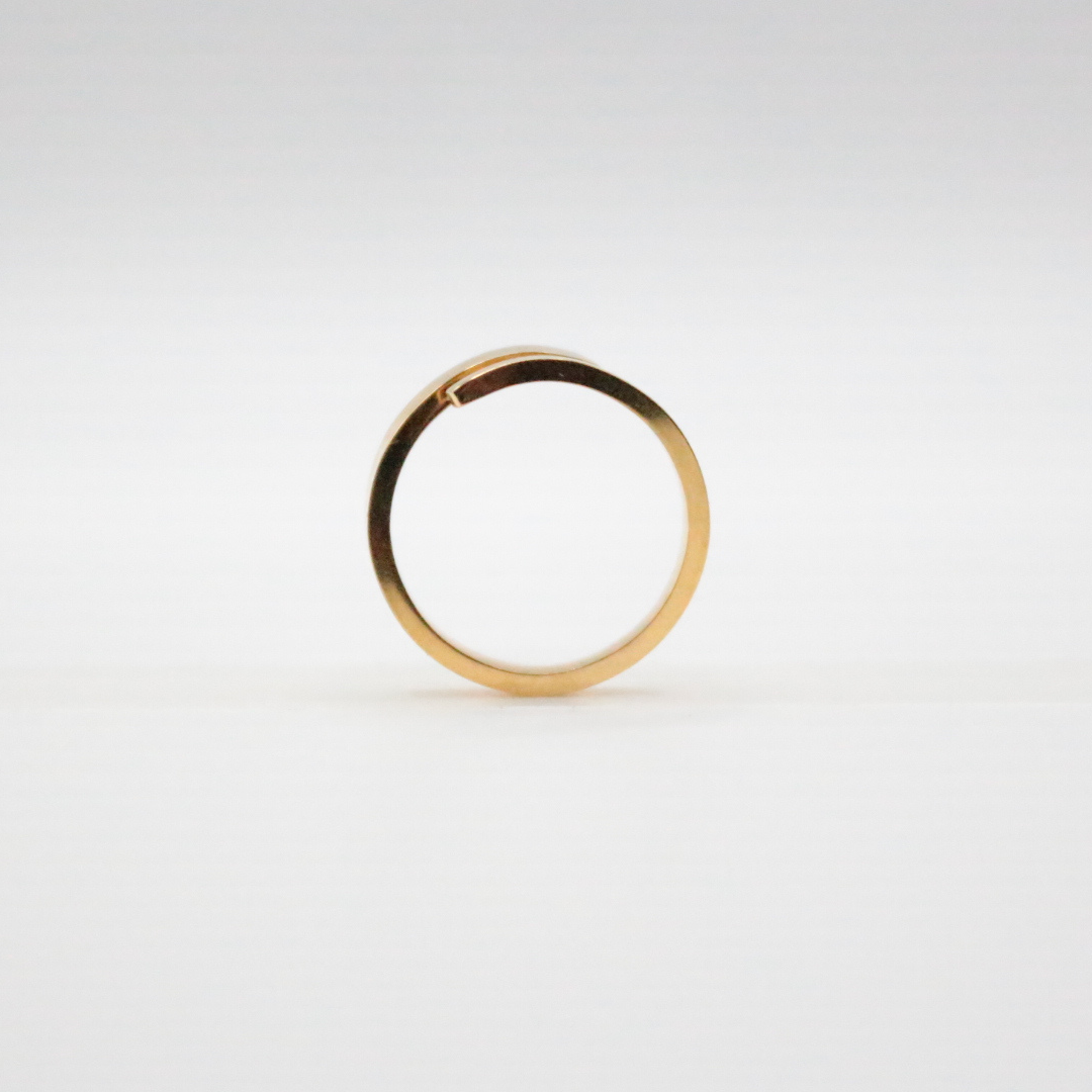 Spiral Ring Gold N - Ion plated, Hypoallergenic