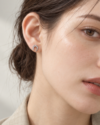 Nanami  |  Horseshoe Earrings Silver