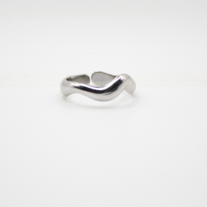 Uta  |  Ring Silver