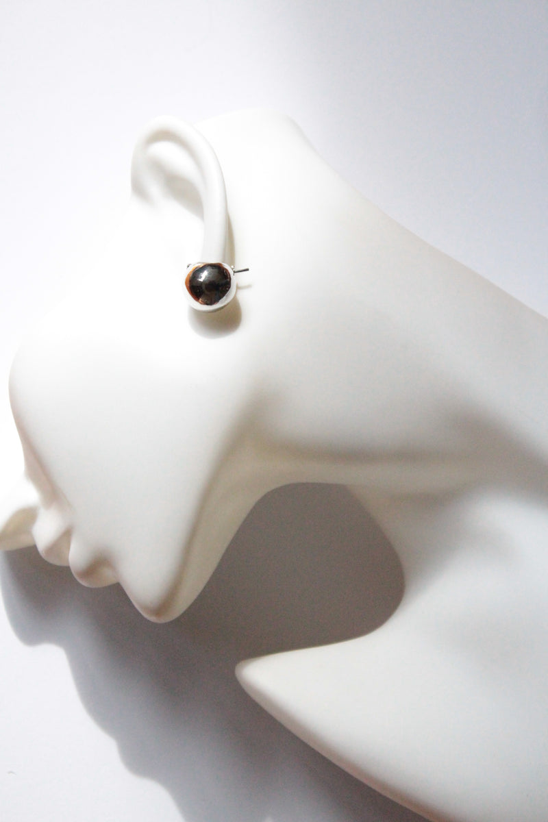 Kusu |  Ball Earrings Silver
