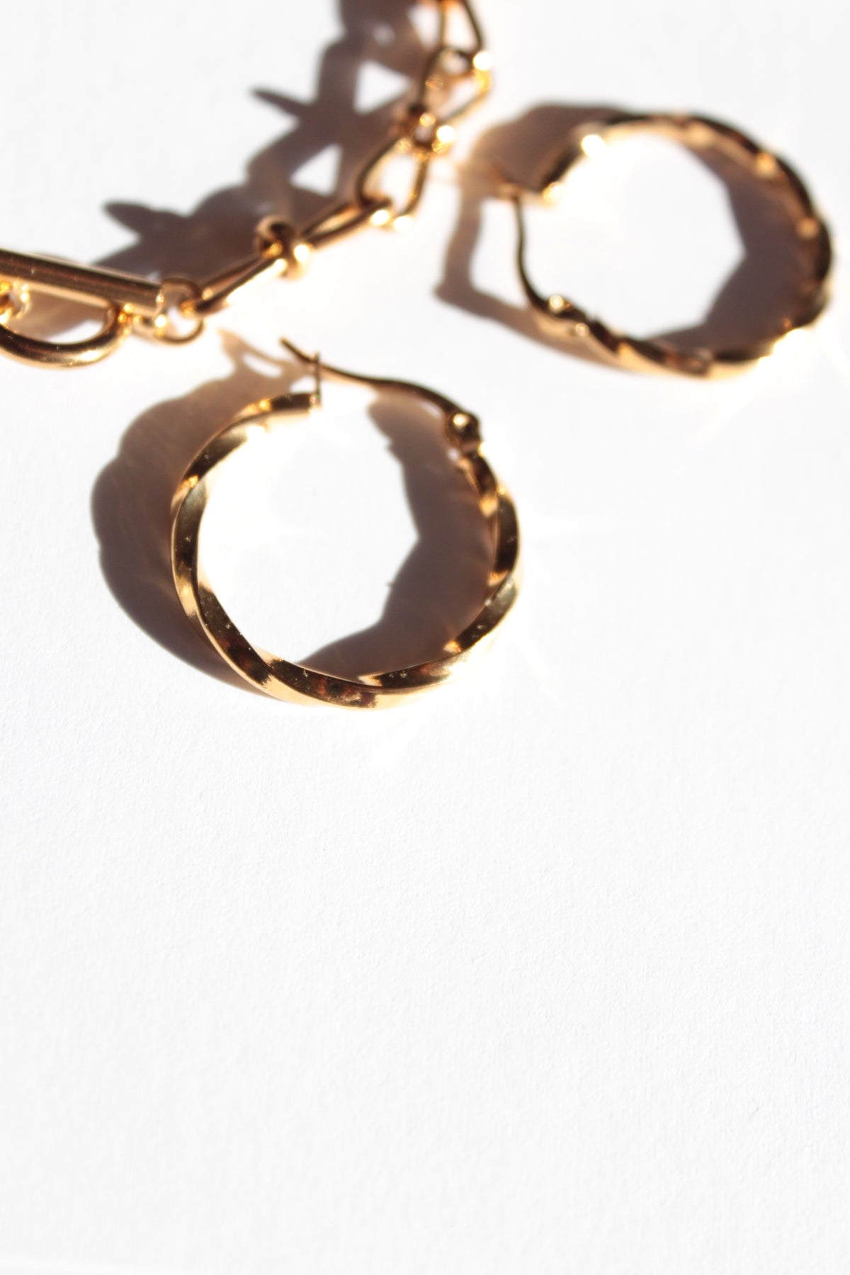 Sumi |  Hoop Earrings Gold