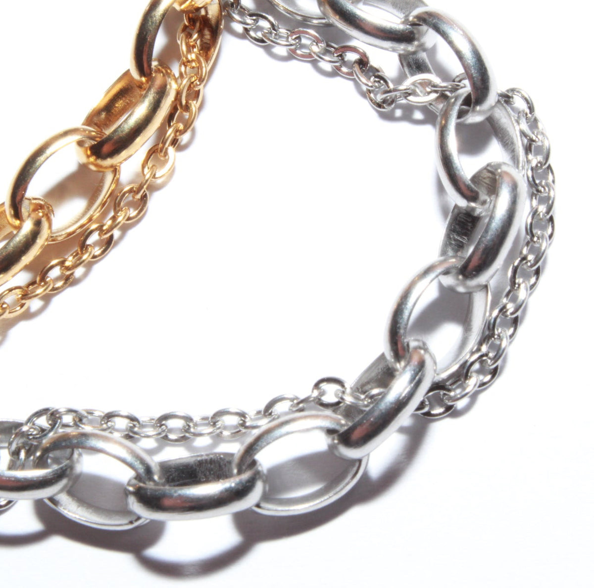 Moe  |  Oval Chain Necklace Silver