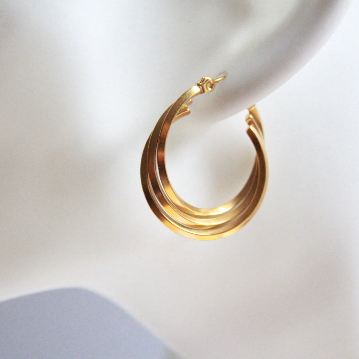 Toki  |  Hoop Earrings Gold