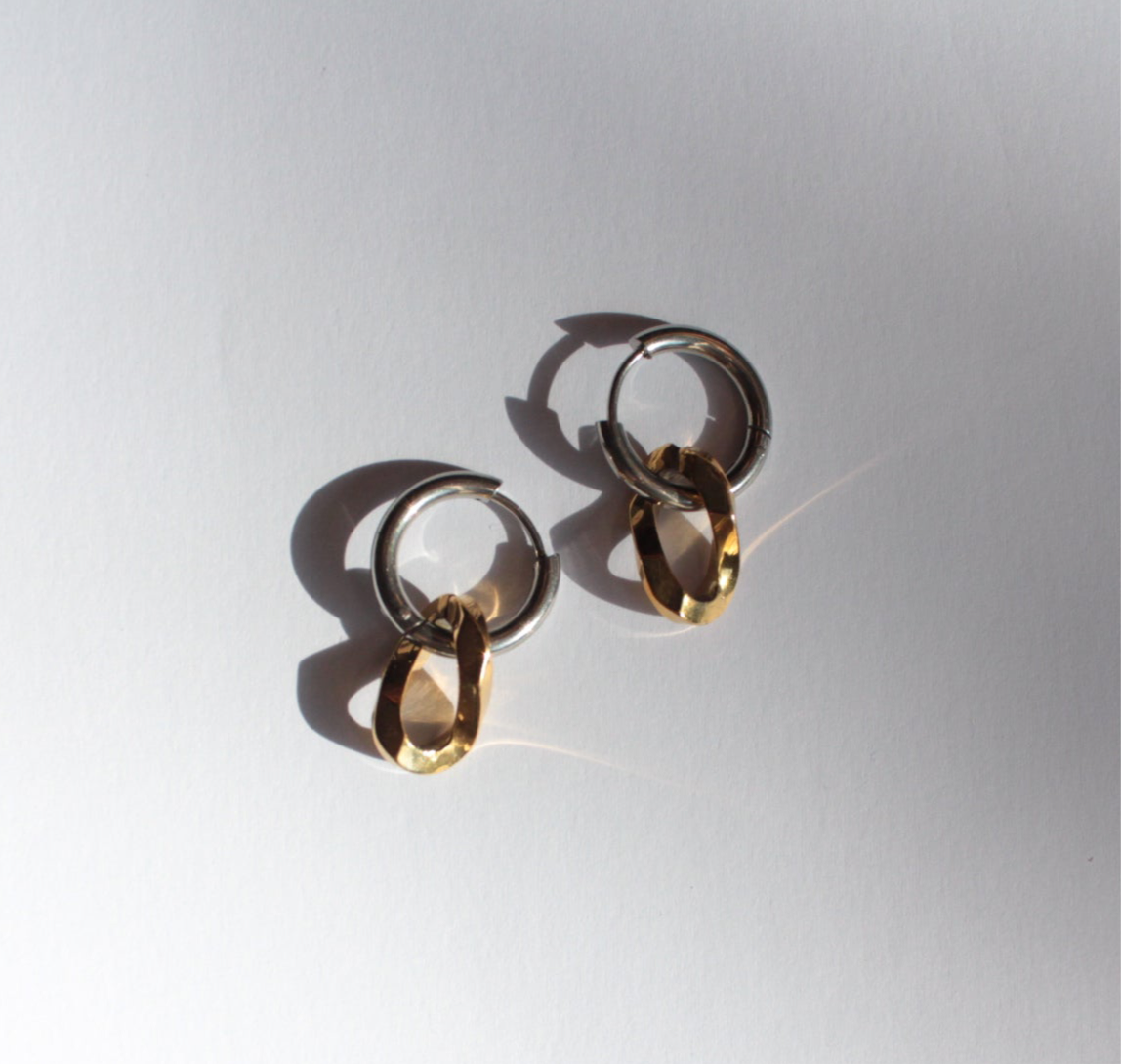Kumi  |  Hoop Earrings Silver