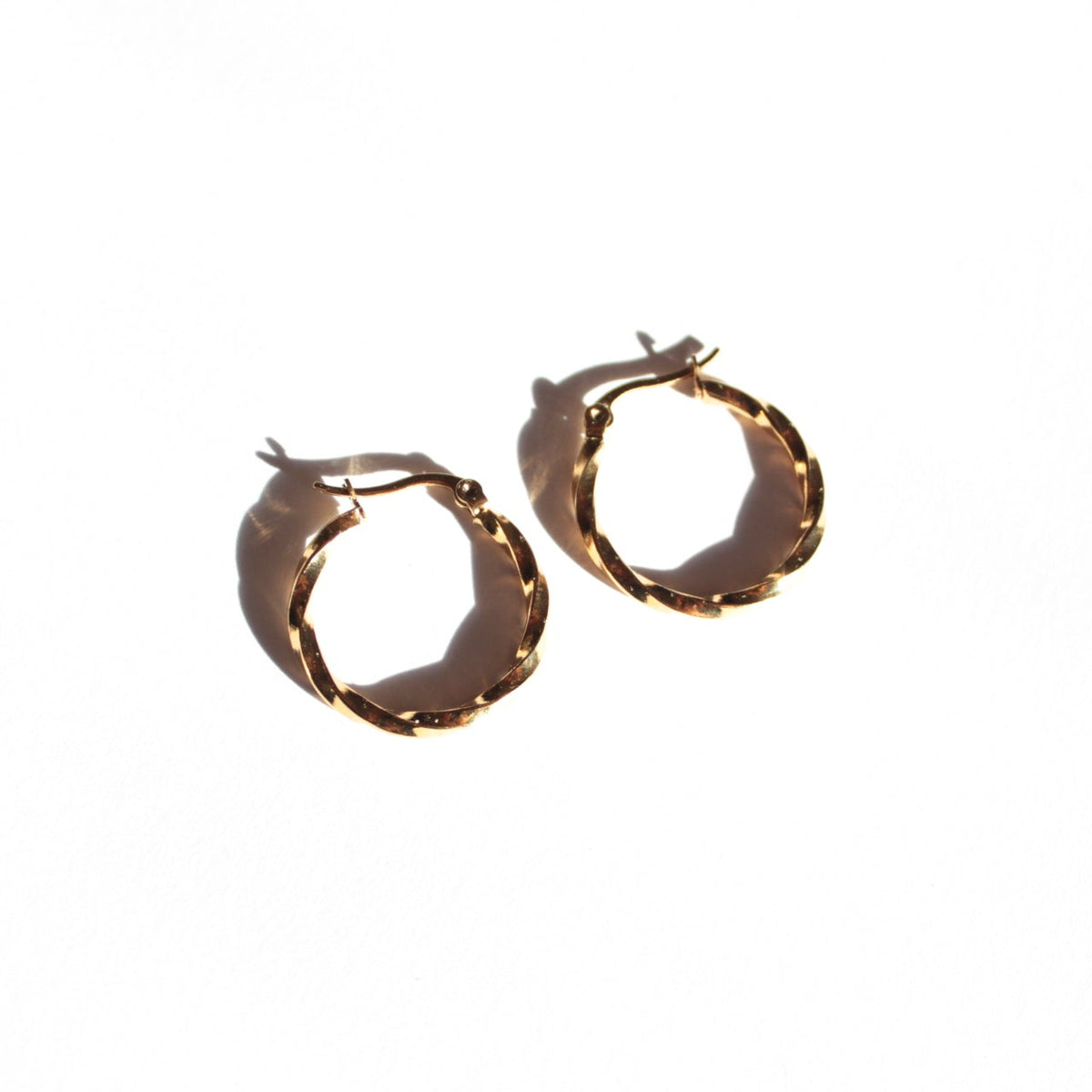 Sumi |  Hoop Earrings Gold