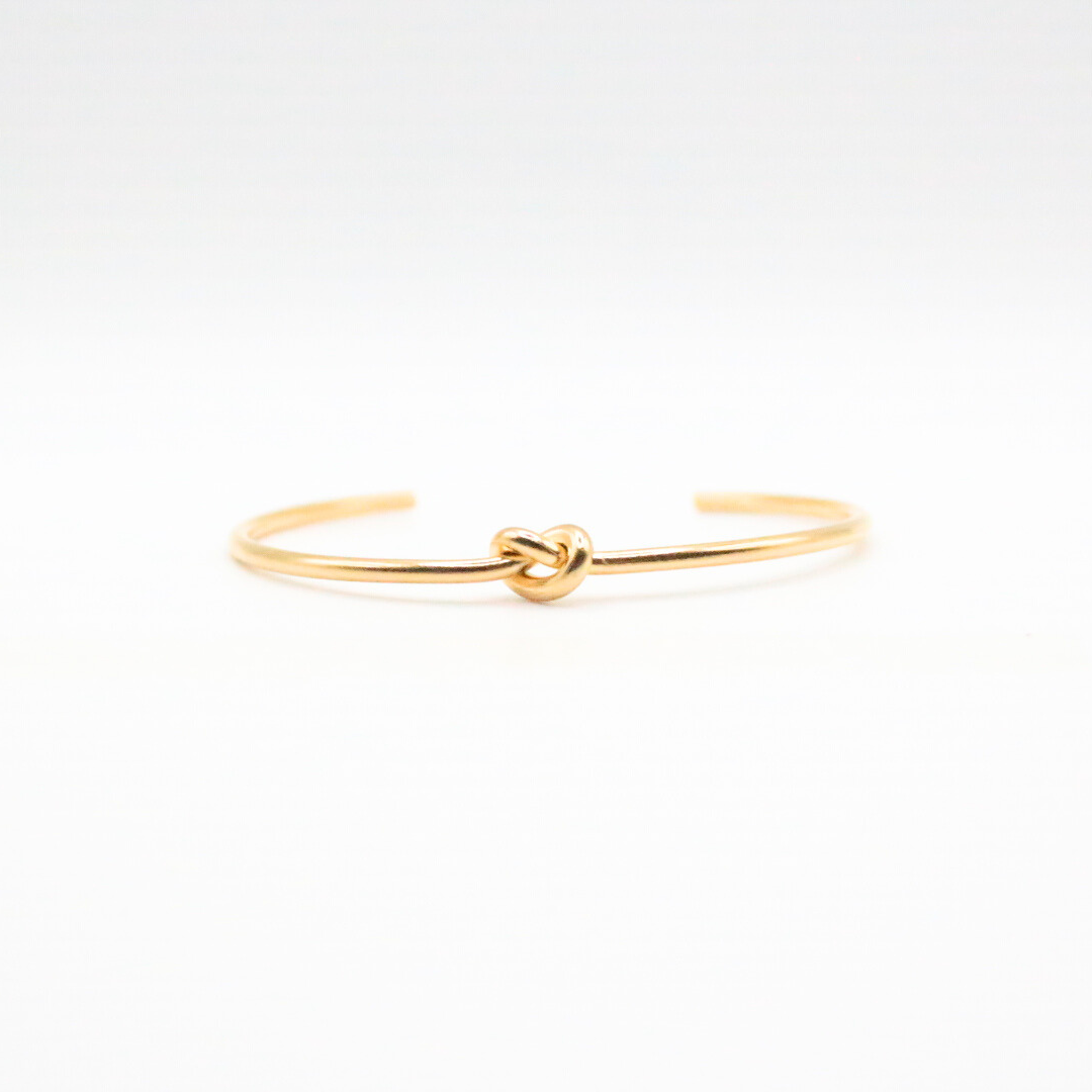 Knot Cuff Bangle Gold - Ion plated, Hypoallergenic