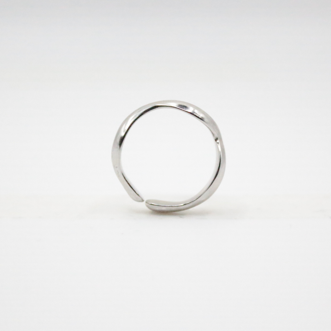 Uta  |  Ring Silver