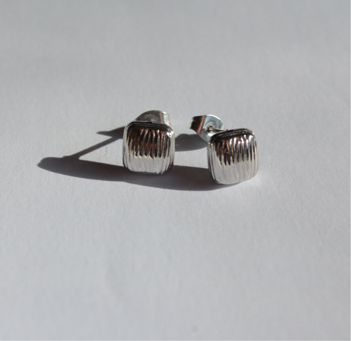 Kako  |  Stud Earrings Silver