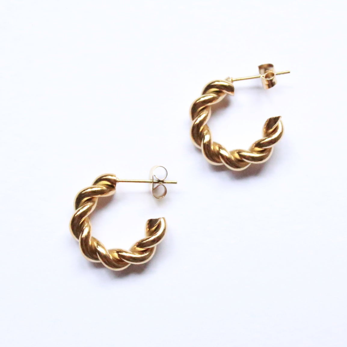 Mitsu |  Twist Hoop Earrings Gold