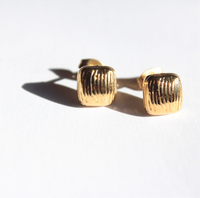 Kako  |  Stud Earrings Gold