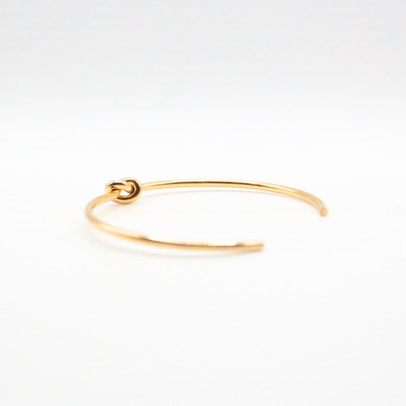 Knot Cuff Bangle Gold - Ion plated, Hypoallergenic