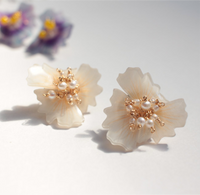 CHŌ CHŌ Earrings (Crème Brûlée) Hypoallergnenic