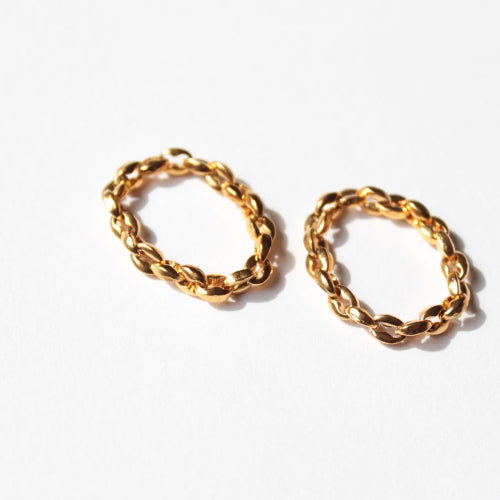Gold chain bold ring gift for mum 