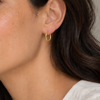 gold hoop earrings small and simple 