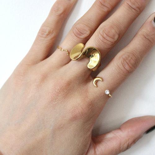 gold plated dainty ring made for mum and sensitive skin black friday sale 