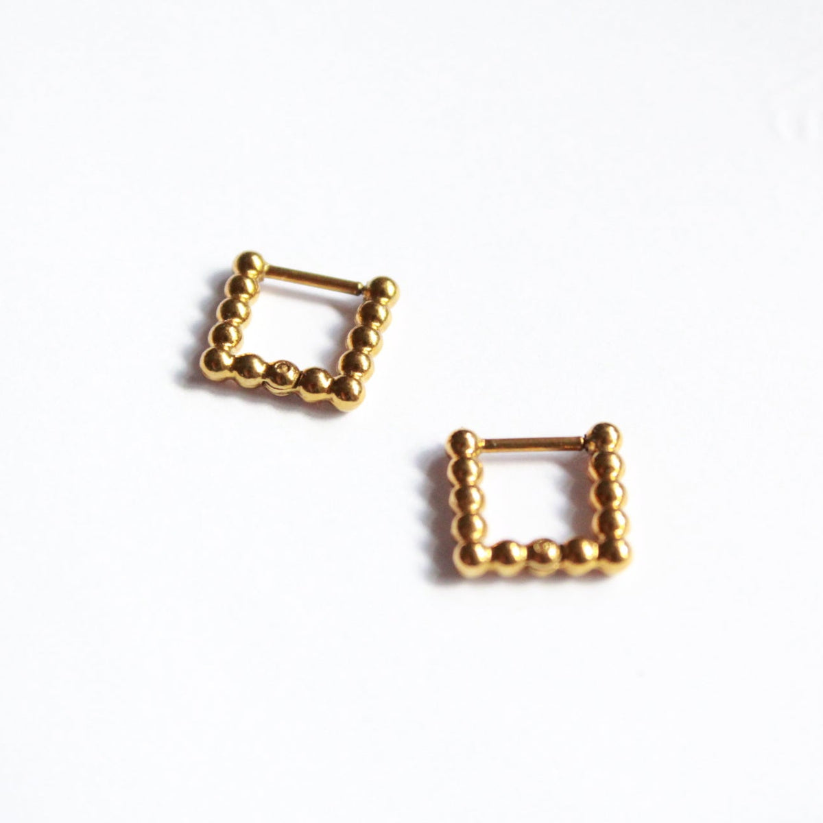 square hoop earrings gold waterproof, one touch, sensitive skin friendly Japanese design inspired