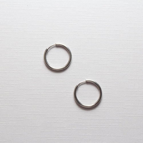 Simple hoop silver earrings 