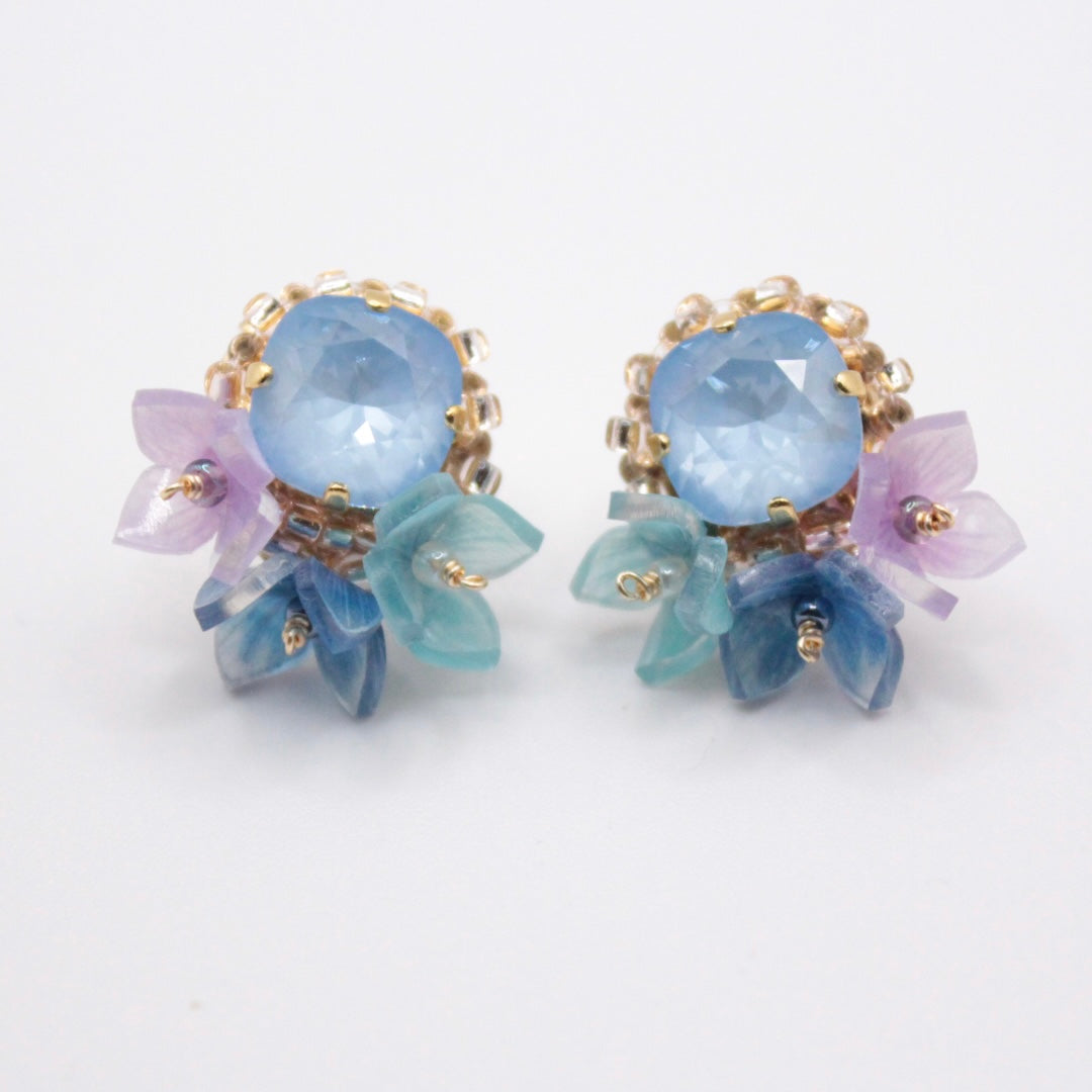 BOUQUET Earrings (Blue Sky) Hypoallergenic