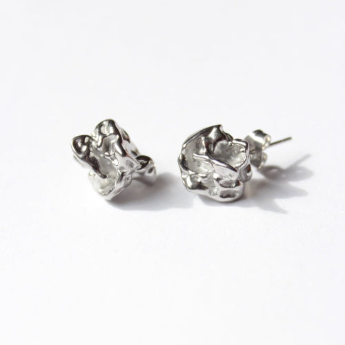 Silver sud earrings made for mum and sensitive skin 