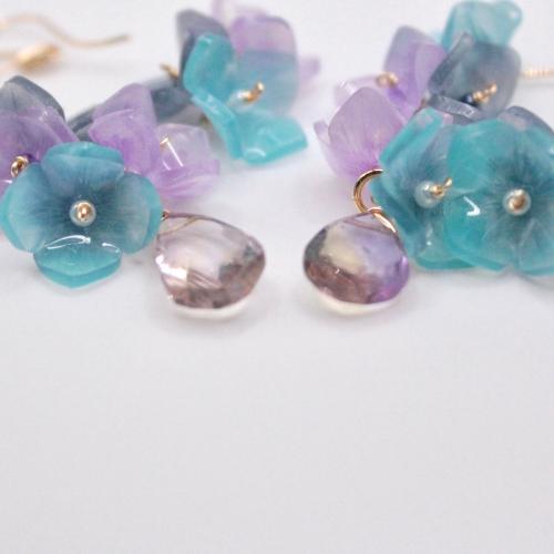 Handmade Japanese Blue Ajisai Hydrangea Earrings by Lilyna, featuring gold-filled hoops with a dedicate flower petal design and a drop amethyst stone, perfect for sensitive skin.