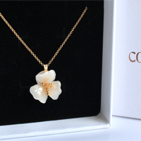 Japanese handmade white and gold flower necklace for sensitive skin