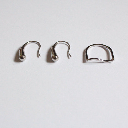 Waterproof, hypoallergenic silver teardrop earrings and wave u shaped dainty ring 