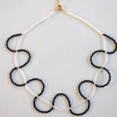 Wave beads chocker black Japanese unique design 