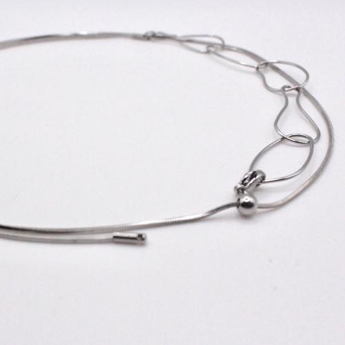 Yone silver long necklace rhodium plated for everyday wear. Japanese minimalist design, waterproof and sensitive skin friendly 