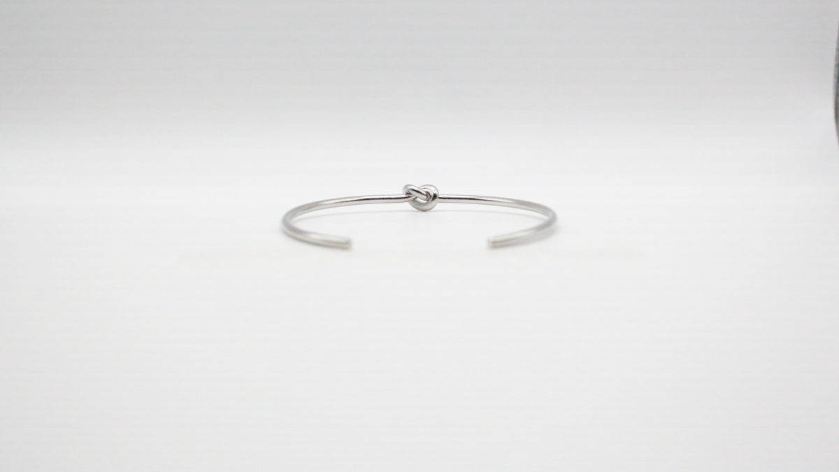 knot cuff bangle silver rhodium plated for daily wear 