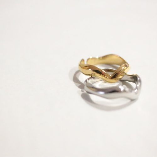 uta wave dainty 24k gold plated ring Japanese Minimalist design for daily wear and sensitive skin. waterproof