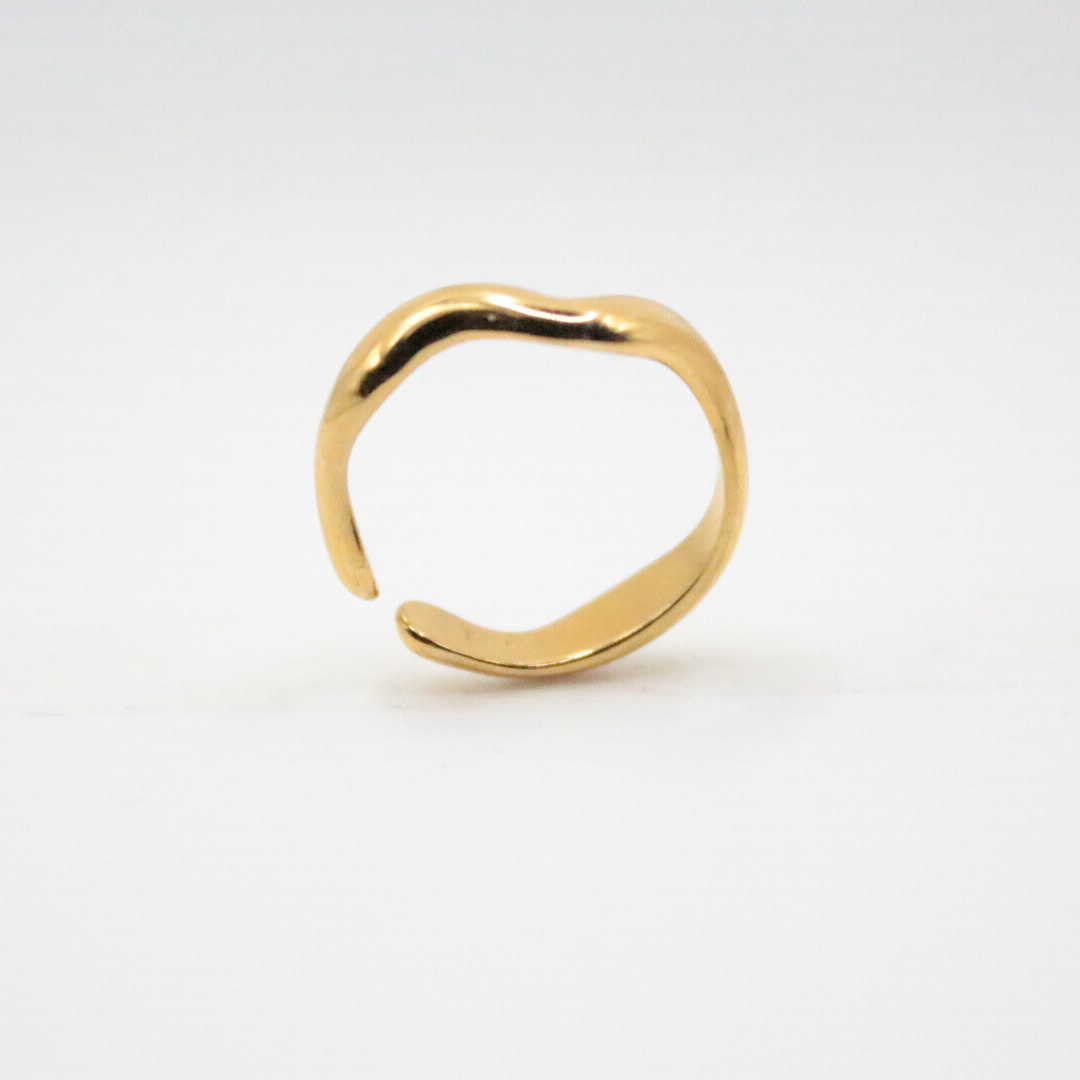 uta wave dainty 24k gold plated ring Japanese Minimalist design for daily wear and sensitive skin. waterproof