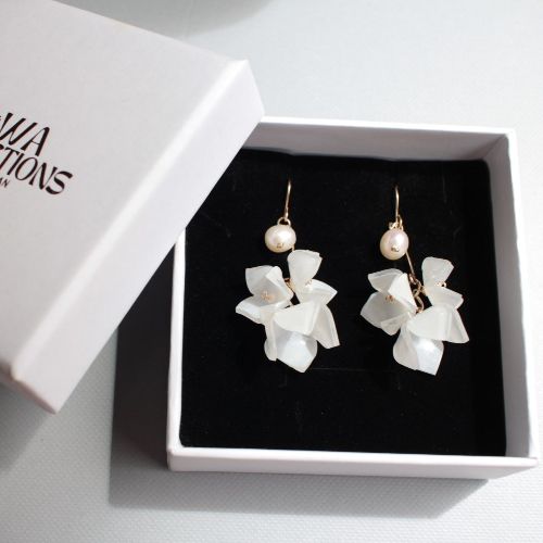 white flower drop earrings dainty handmade by 14k gold-filled and freshwater pearl, made in japan for bridal jewellery